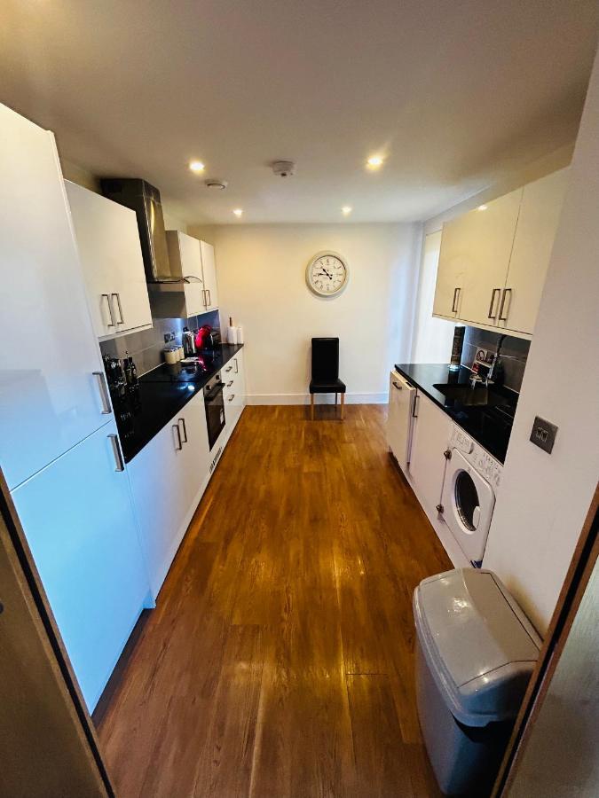 Spacious 3-Bed 3-Bath Luxury Apartment With Balcony Hyde Park 伦敦 外观 照片