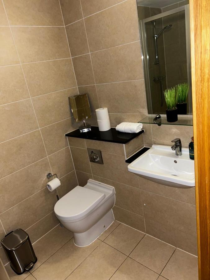 Spacious 3-Bed 3-Bath Luxury Apartment With Balcony Hyde Park 伦敦 外观 照片