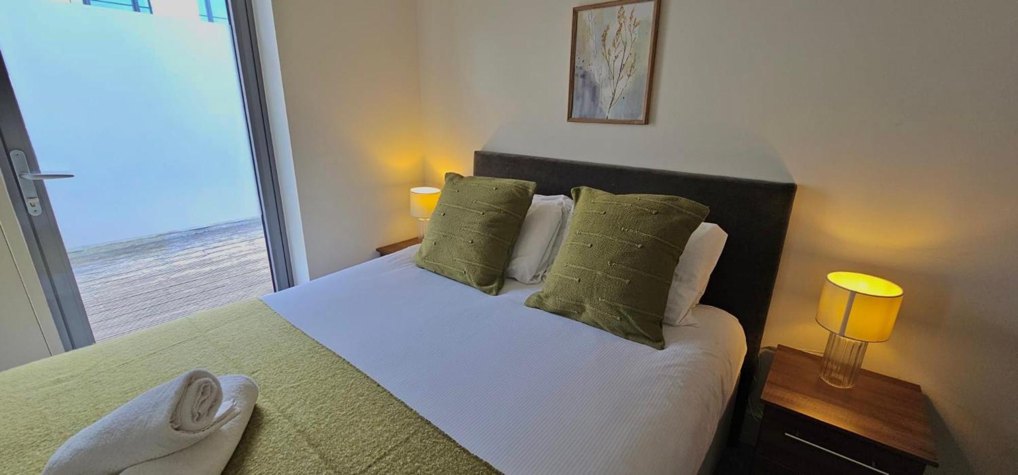 Spacious 3-Bed 3-Bath Luxury Apartment With Balcony Hyde Park 伦敦 外观 照片