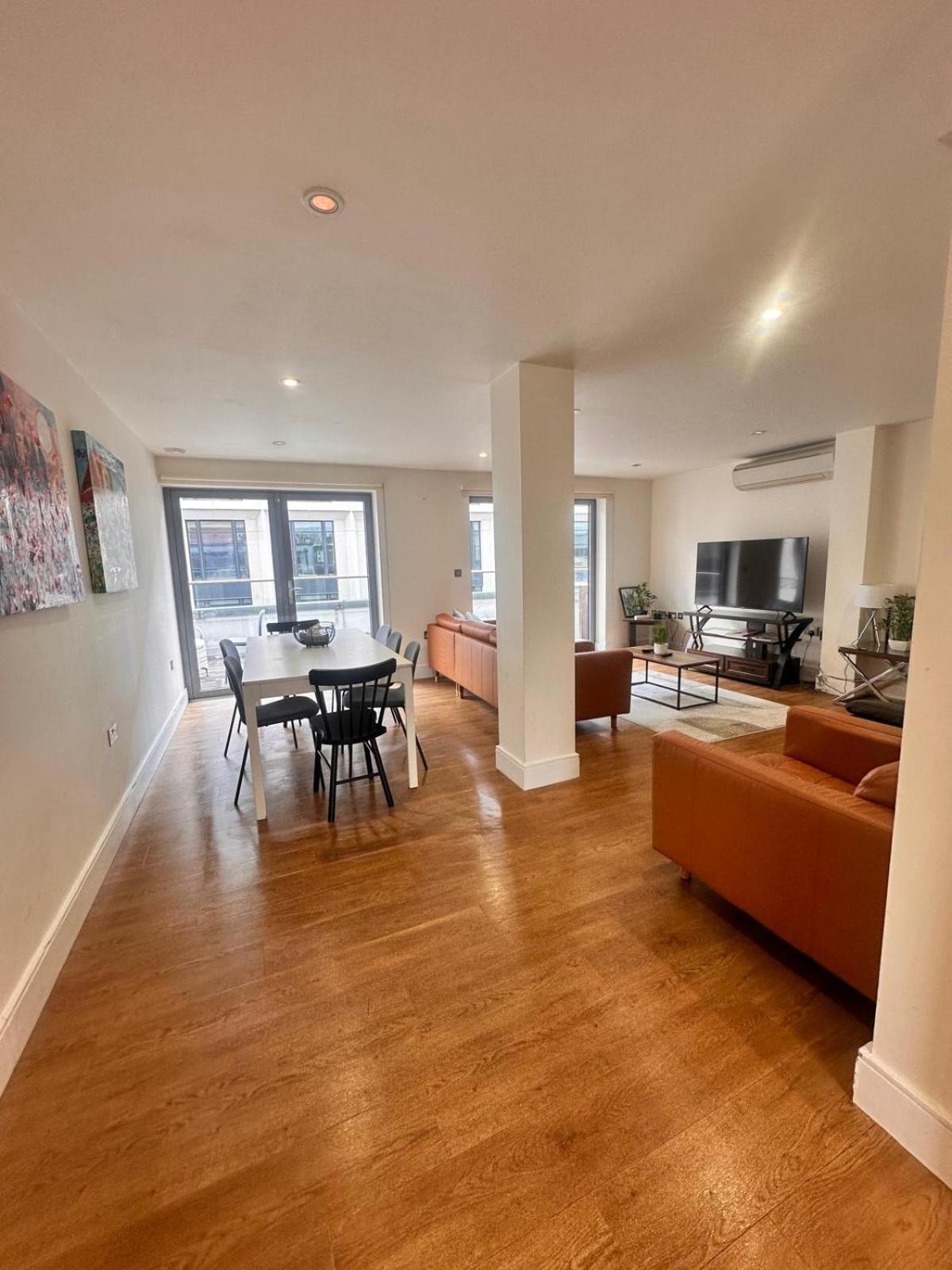 Spacious 3-Bed 3-Bath Luxury Apartment With Balcony Hyde Park 伦敦 外观 照片